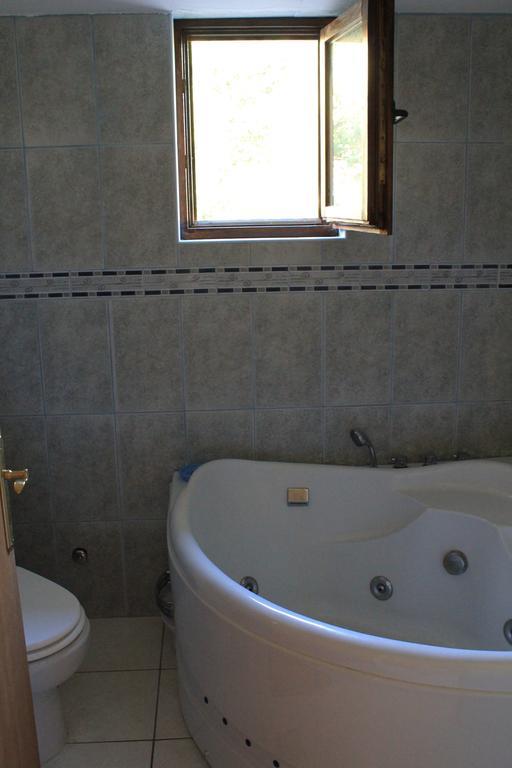 4M Apartments Petrovac na moru Zimmer foto